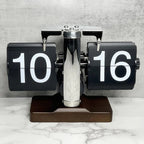 RetroFlip Elite: Modern Flip Clock